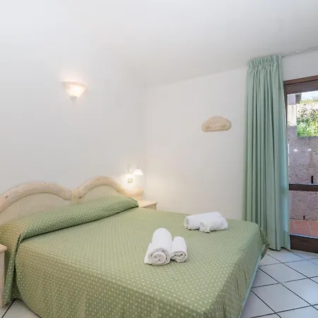 Villetta Porto Mannu 252 بالاو